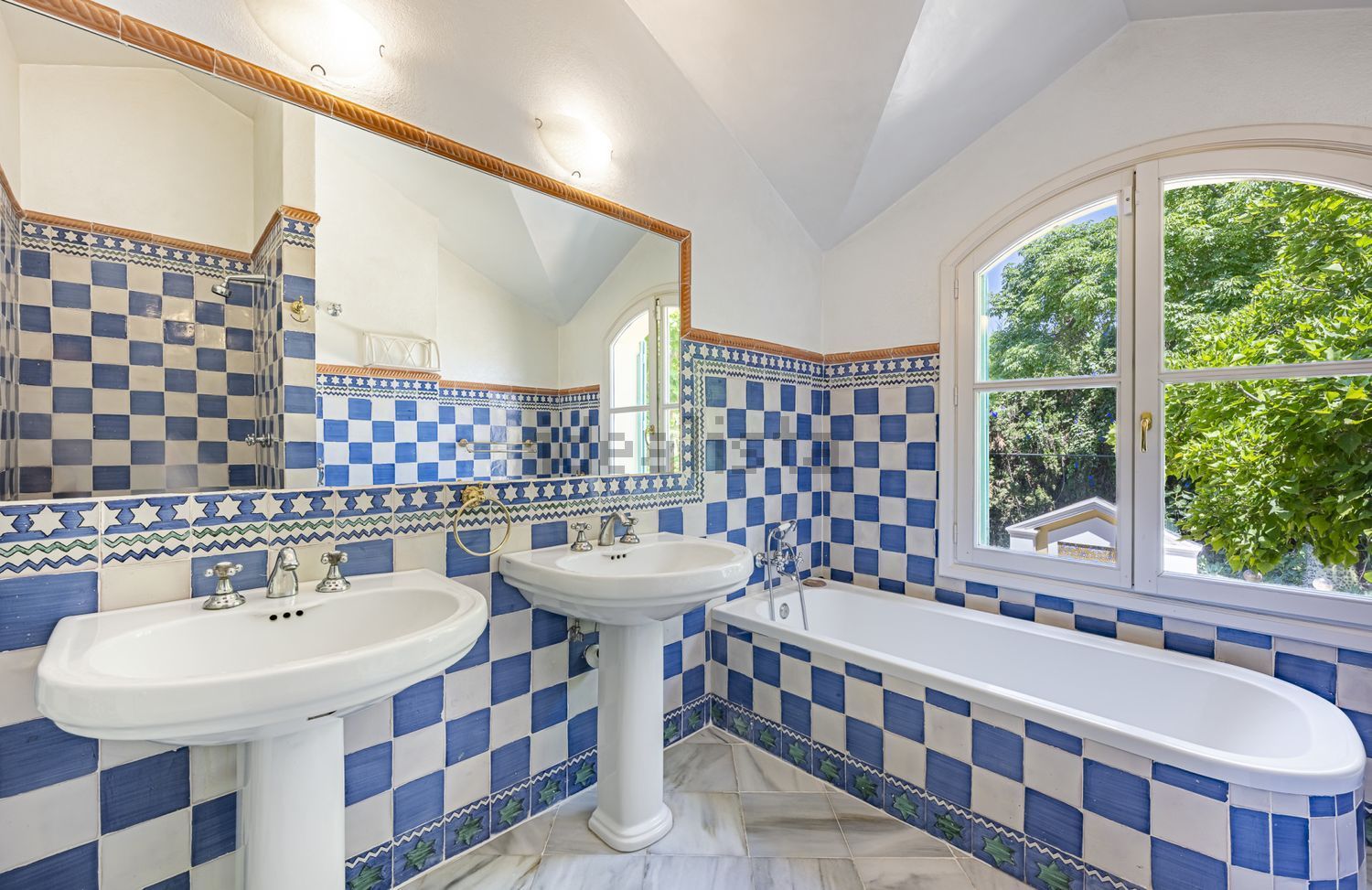 Casa de 260 m² a Marbella