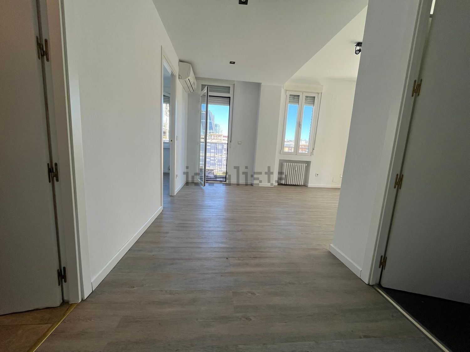 Wohnung 77 m² in Madrid