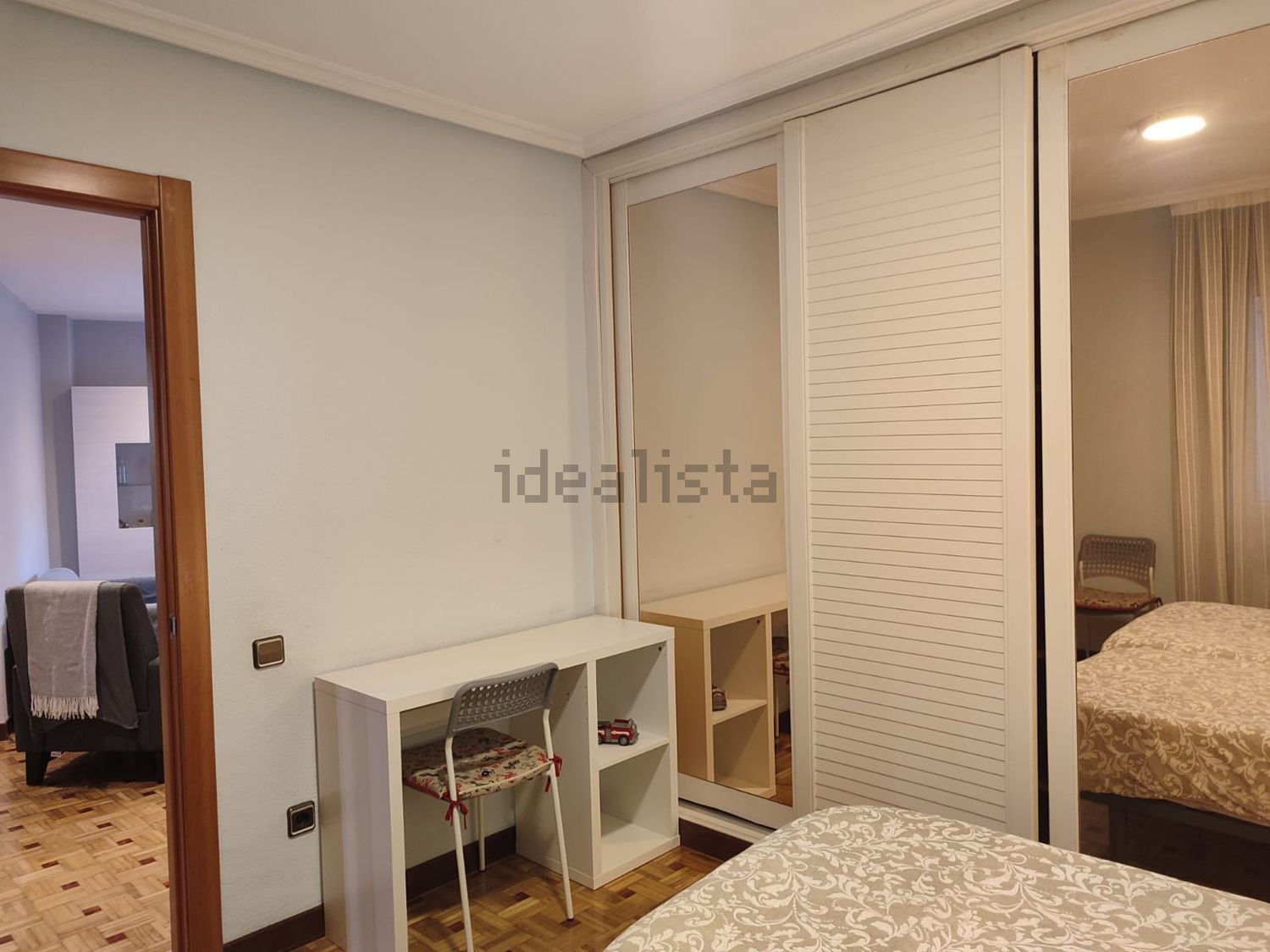Pis de 75 m² a Oviedo