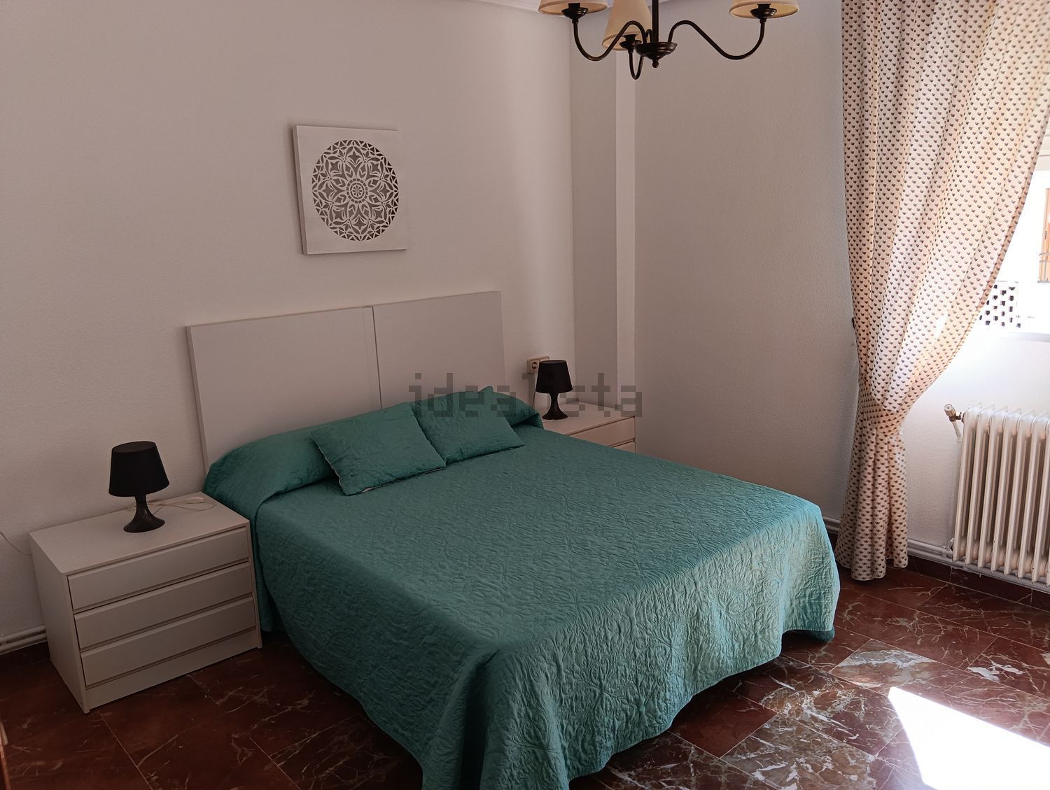 Piso de 100 m² en Baeza