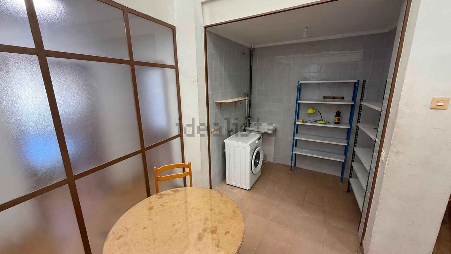 Room for rent, Caudete