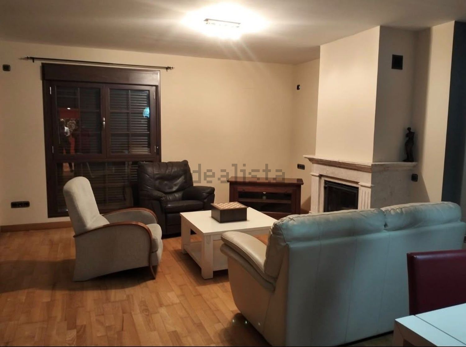 Piso de 150 m² en Épila