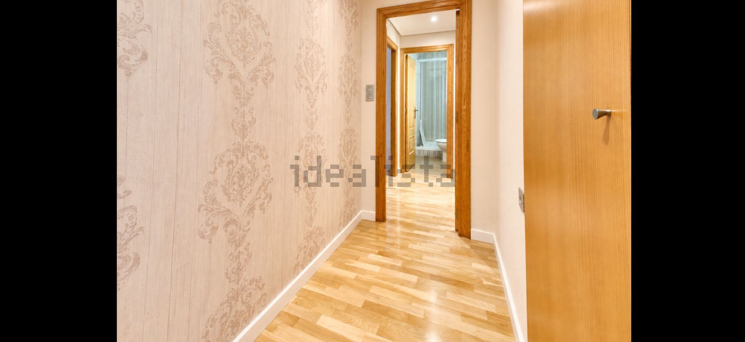 Piso de 130 m² en Benetússer