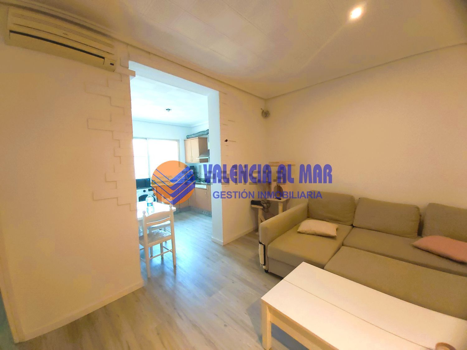 Pis de 65 m² a València
