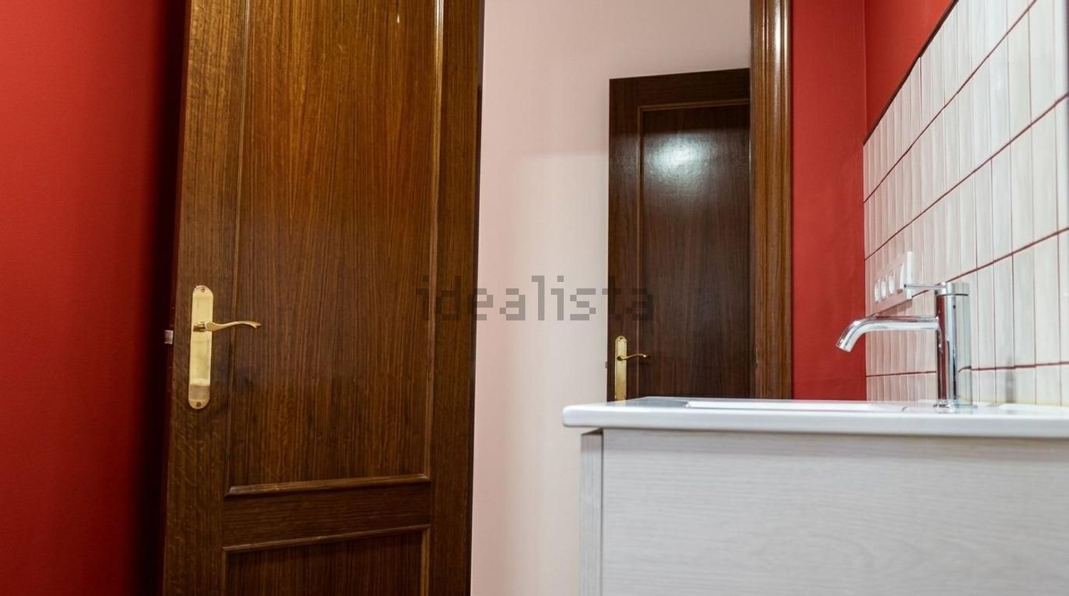 Wohnung 85 m² in Oviedo