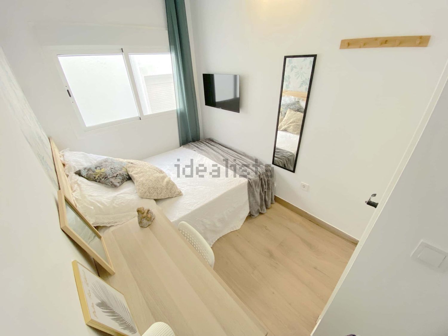 Habitación 200 m², Sevilla