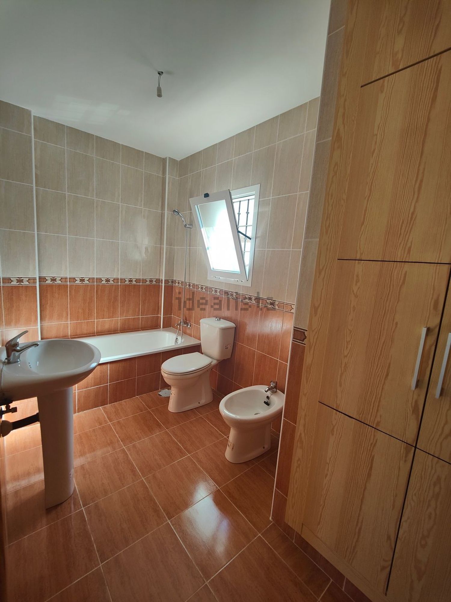 Casa de 154 m² en Almogía