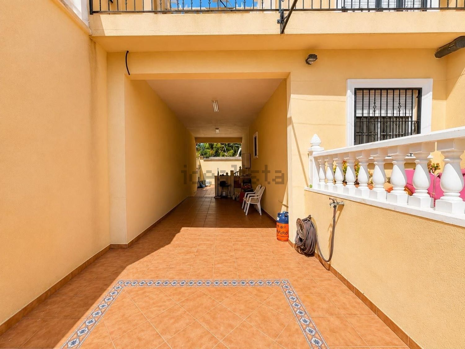 Casa de 387 m² a Torrevella