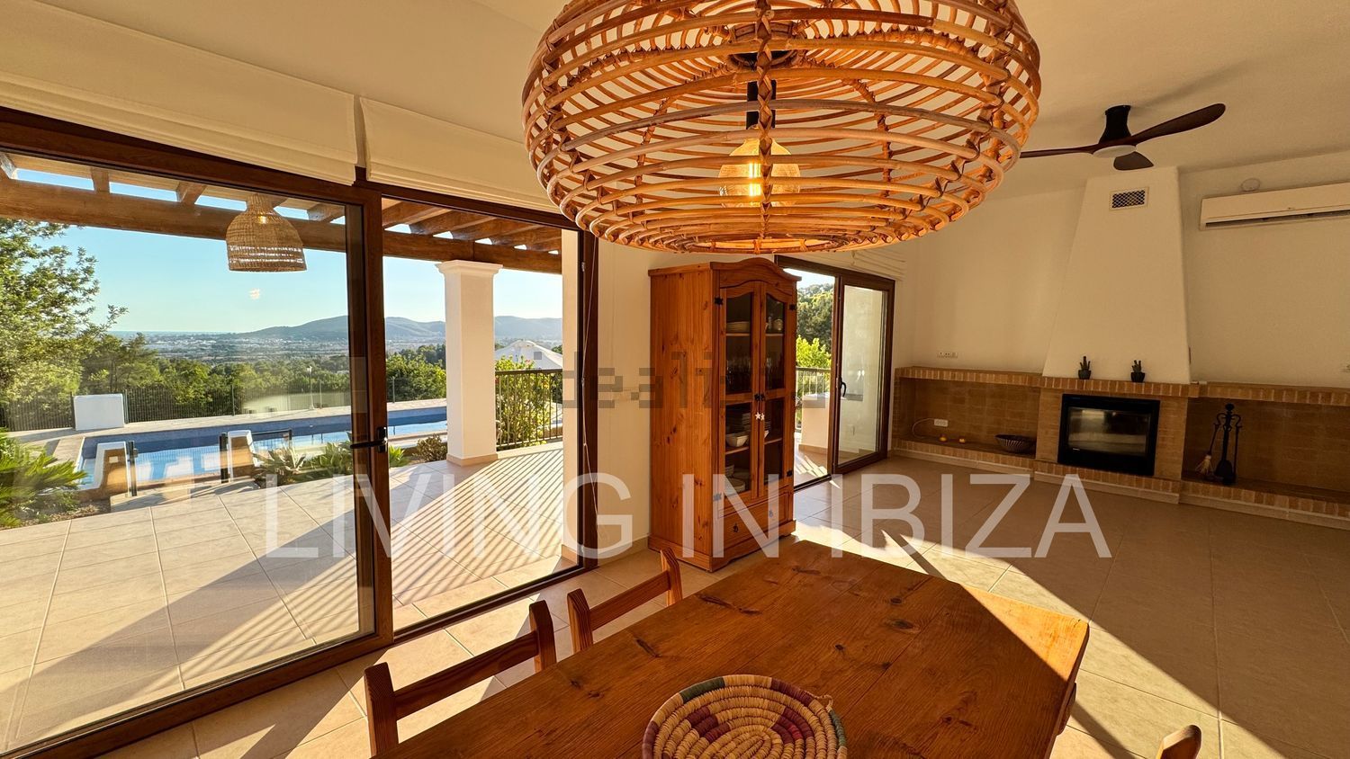 Casa de 305 m² en Santa Eulària des Riu