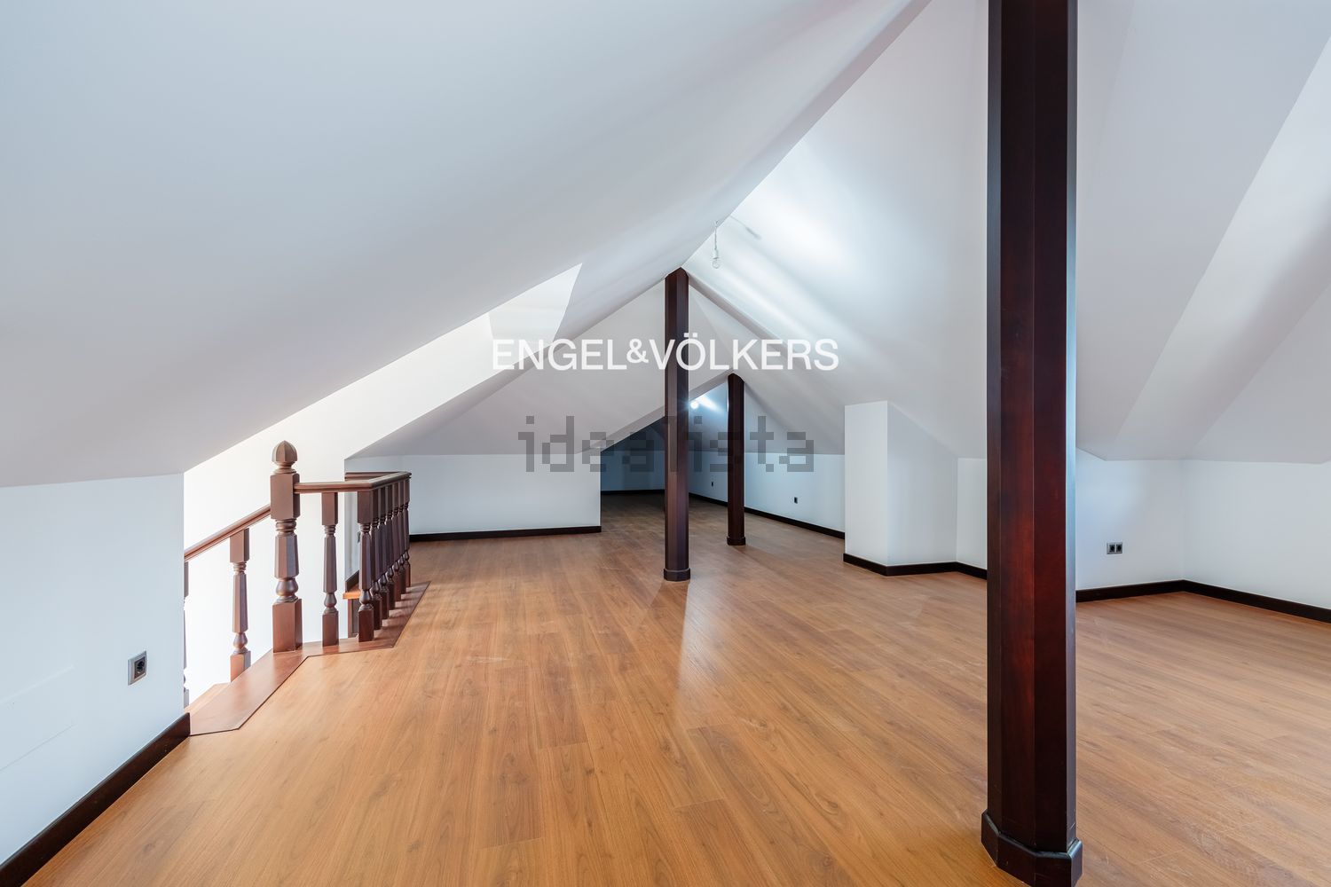 Casa 425 m² a Vigo