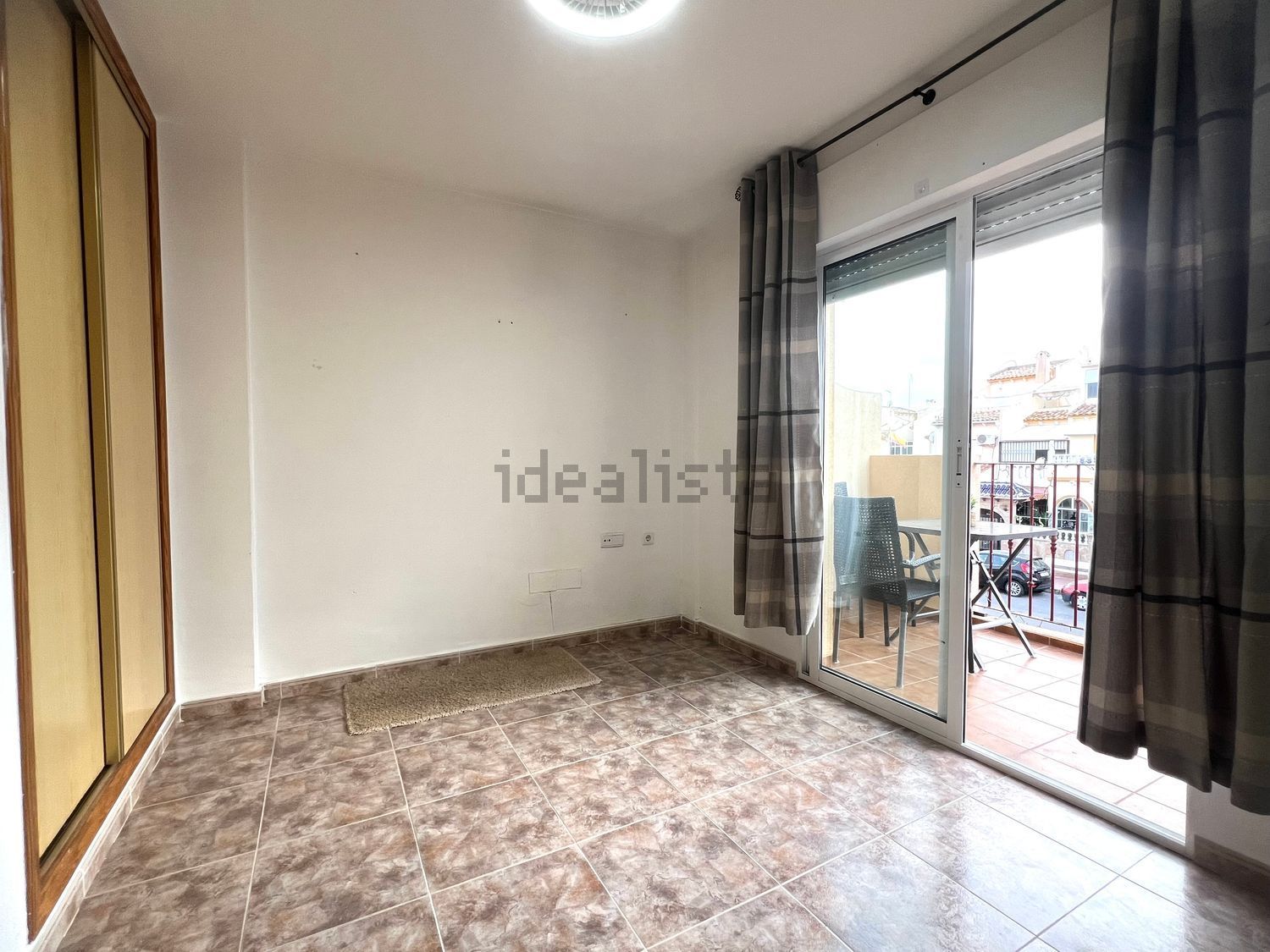 Casa de 100 m² a Oriola
