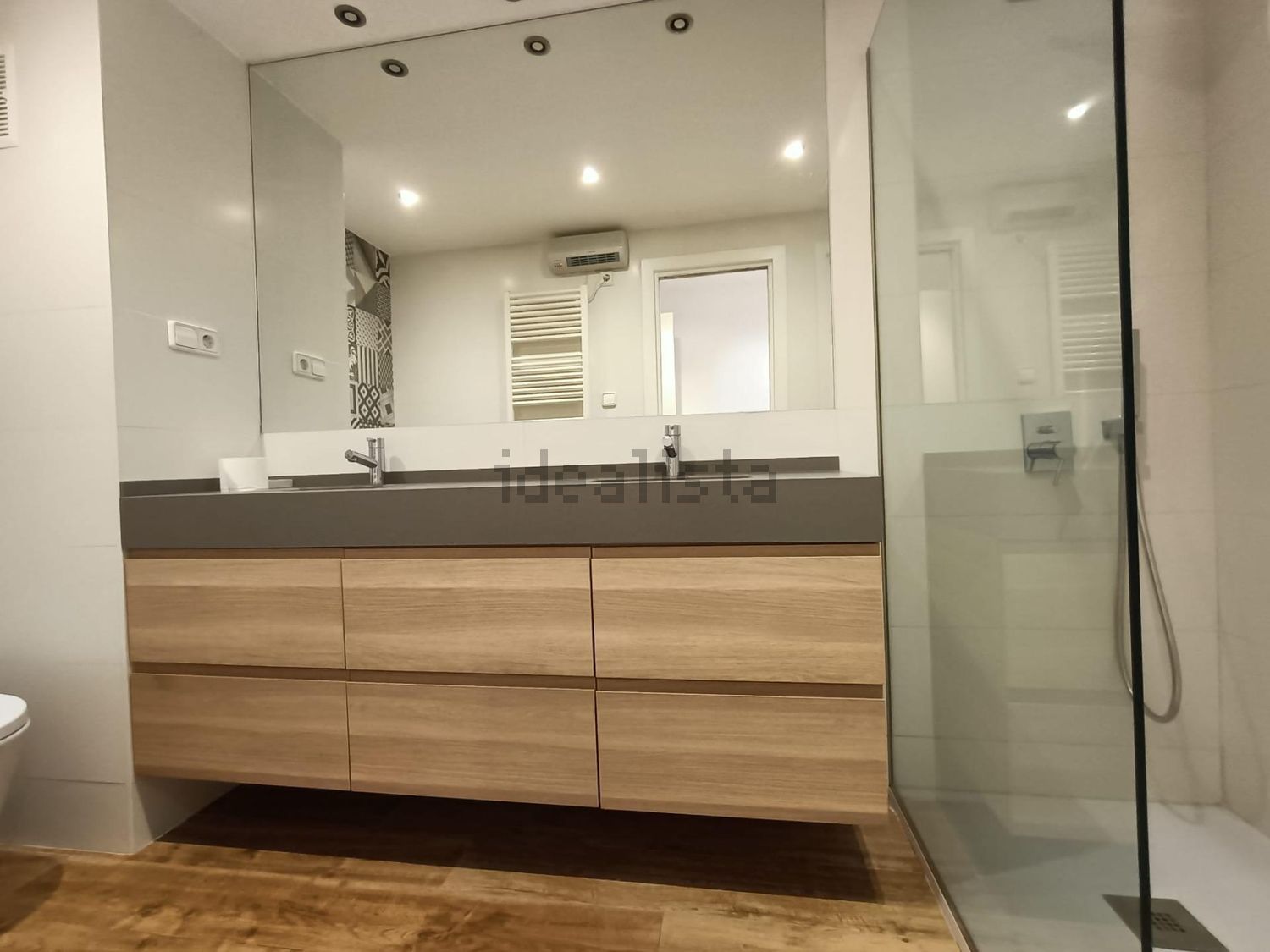 Pis de 127 m² a València