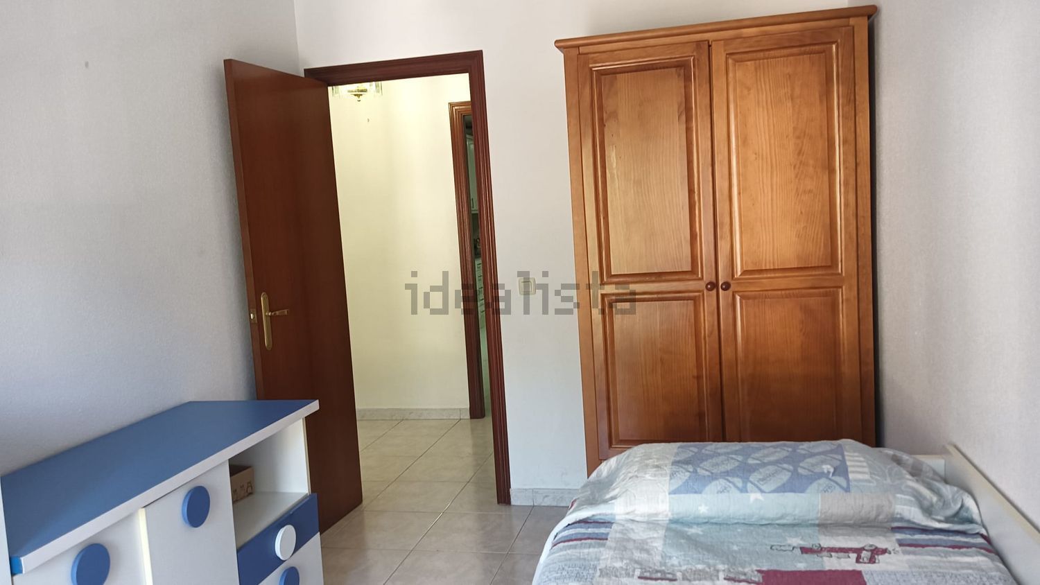 Piso de 100 m² en Baños de Montemayor