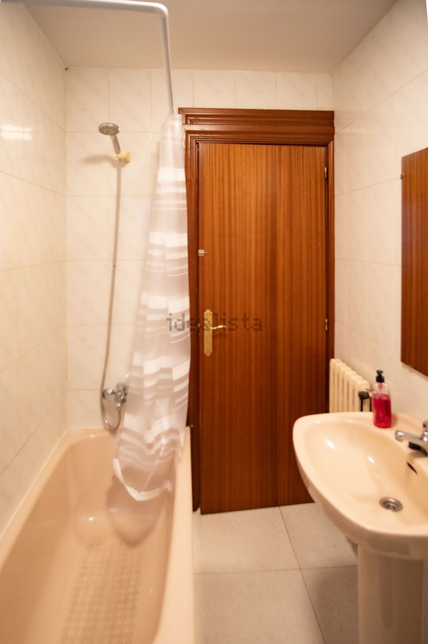 Chambre à louer, Saragosse