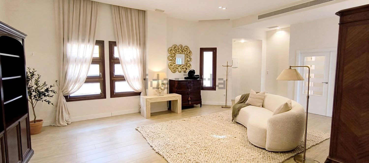 Pis de 180 m² a Sevilla