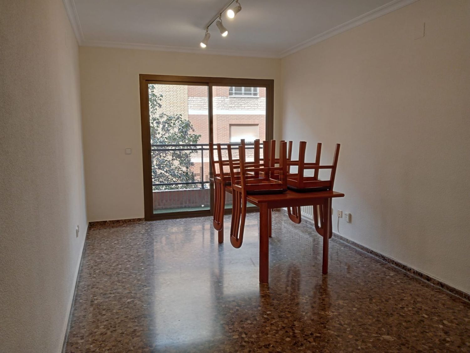 Pis de 70 m² a València