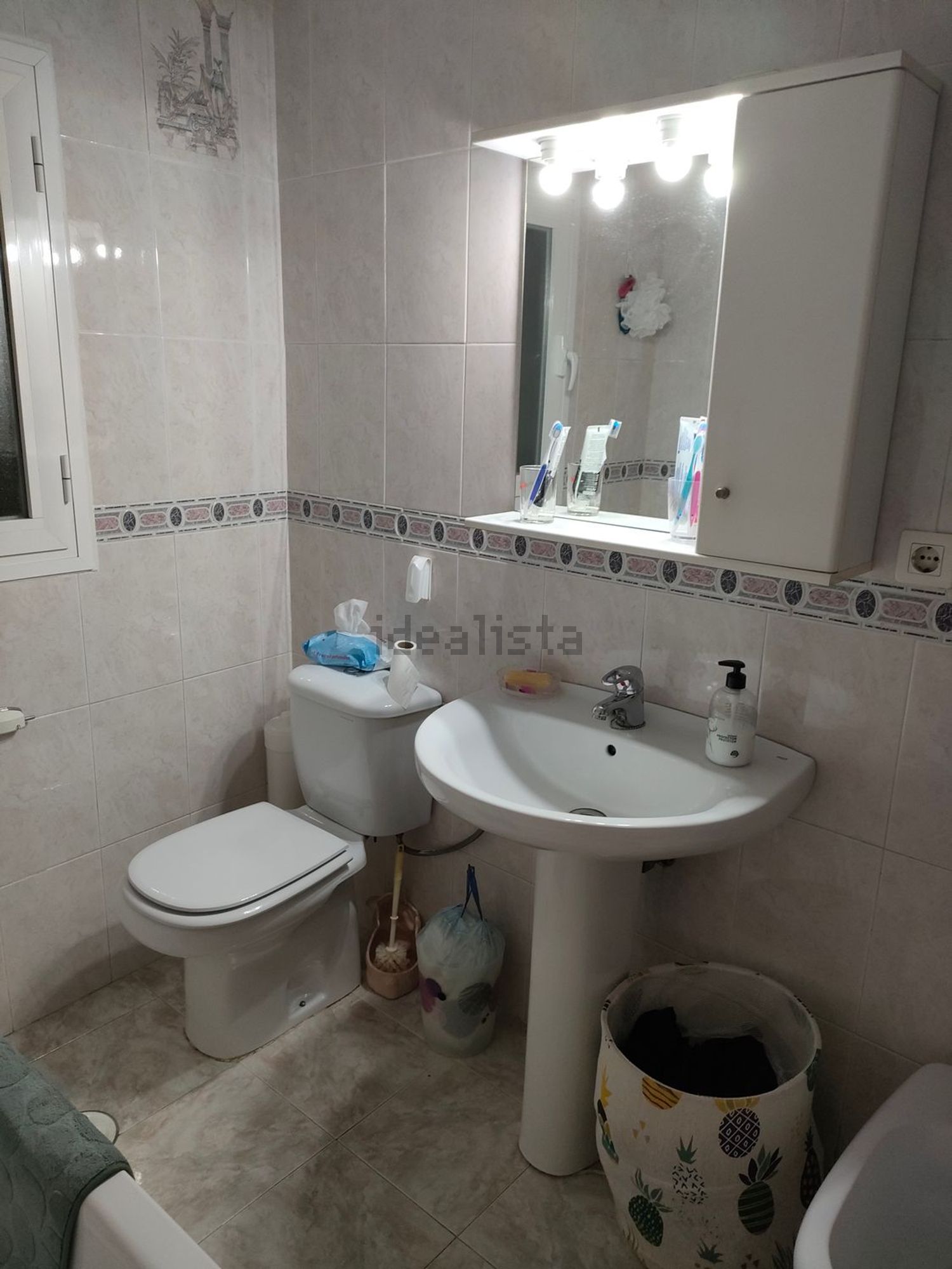 Habitación 75 m², Granada