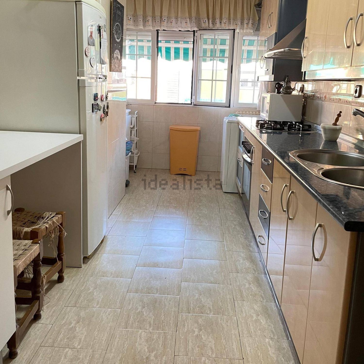Wohnung 90 m² in Granada