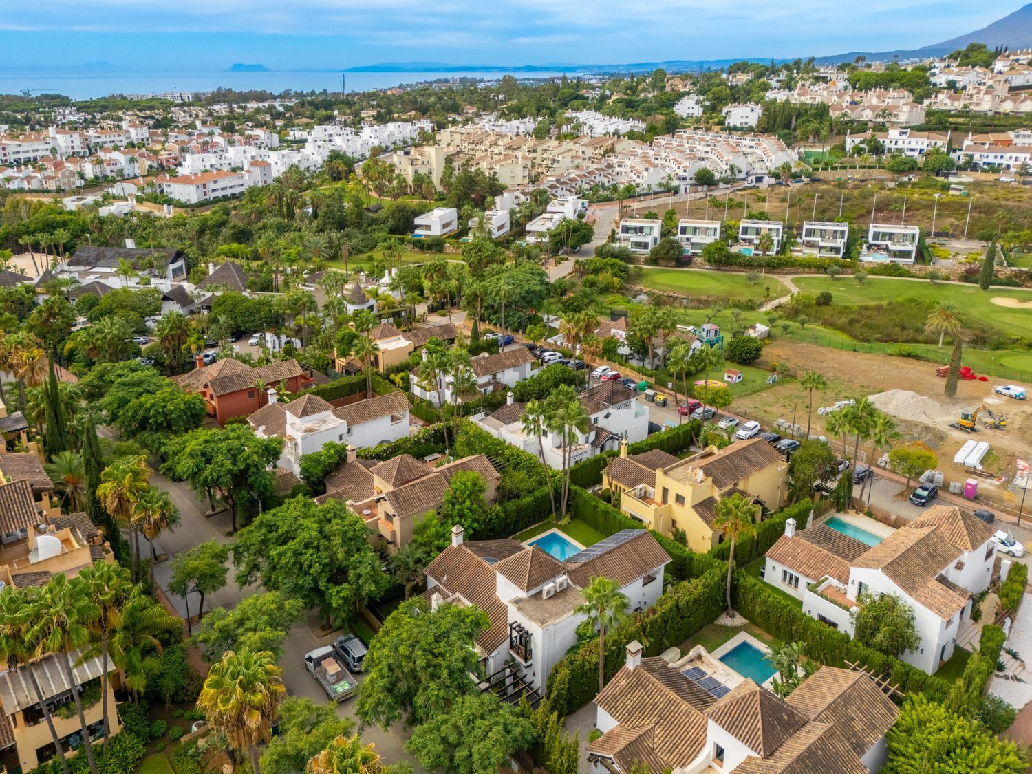 Casa 411 m² a Estepona