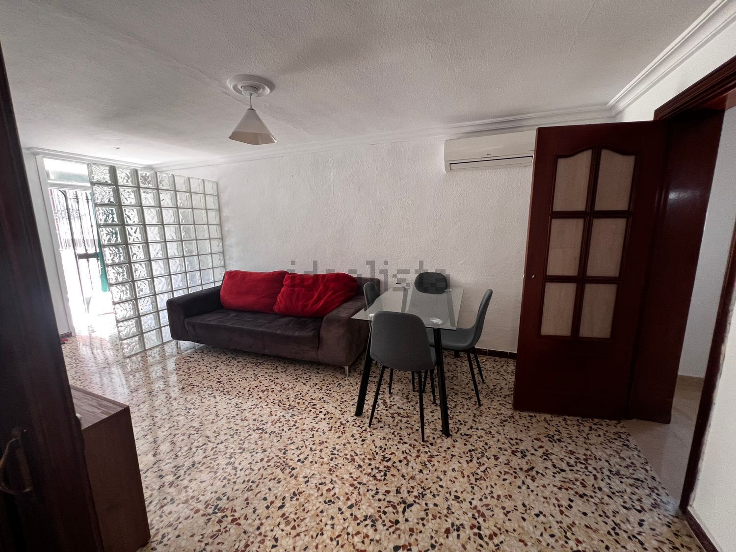 Habitació de lloguer, San Juan de Aznalfarache