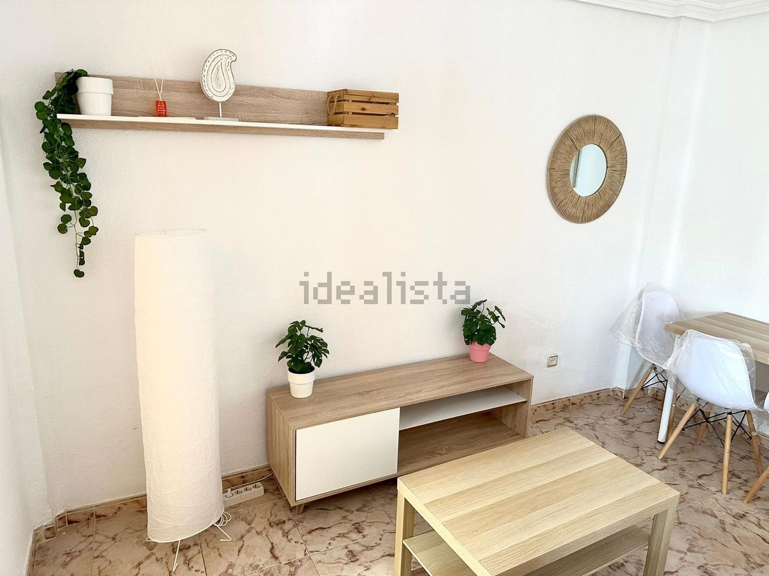 Habitació de lloguer, Linares