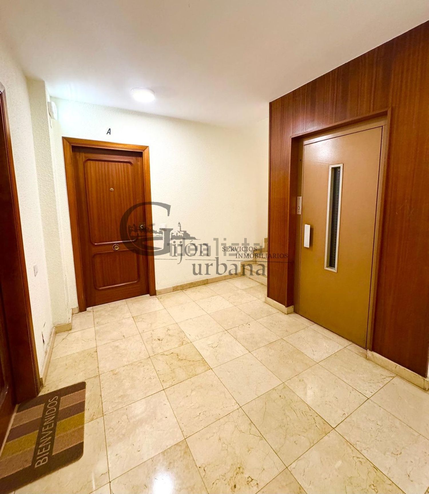 Pis de 105 m² a Gijón