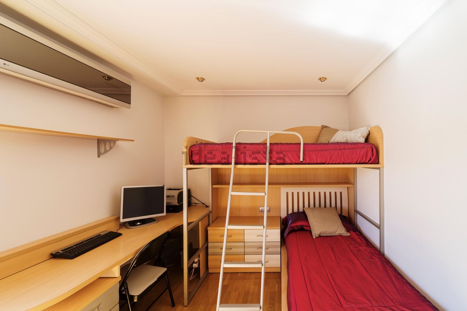 Будинок 206 м² у Pamplona / Iruña