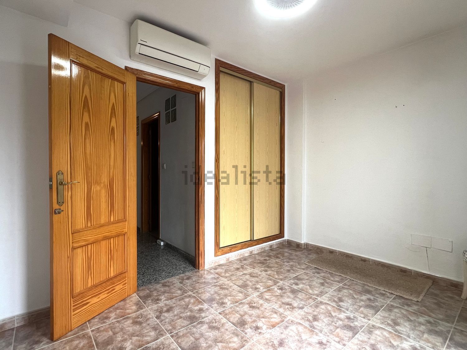 Casa de 100 m² a Oriola