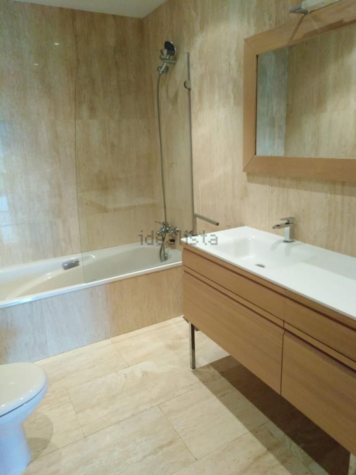 Apartamento 99 m² em Burgos