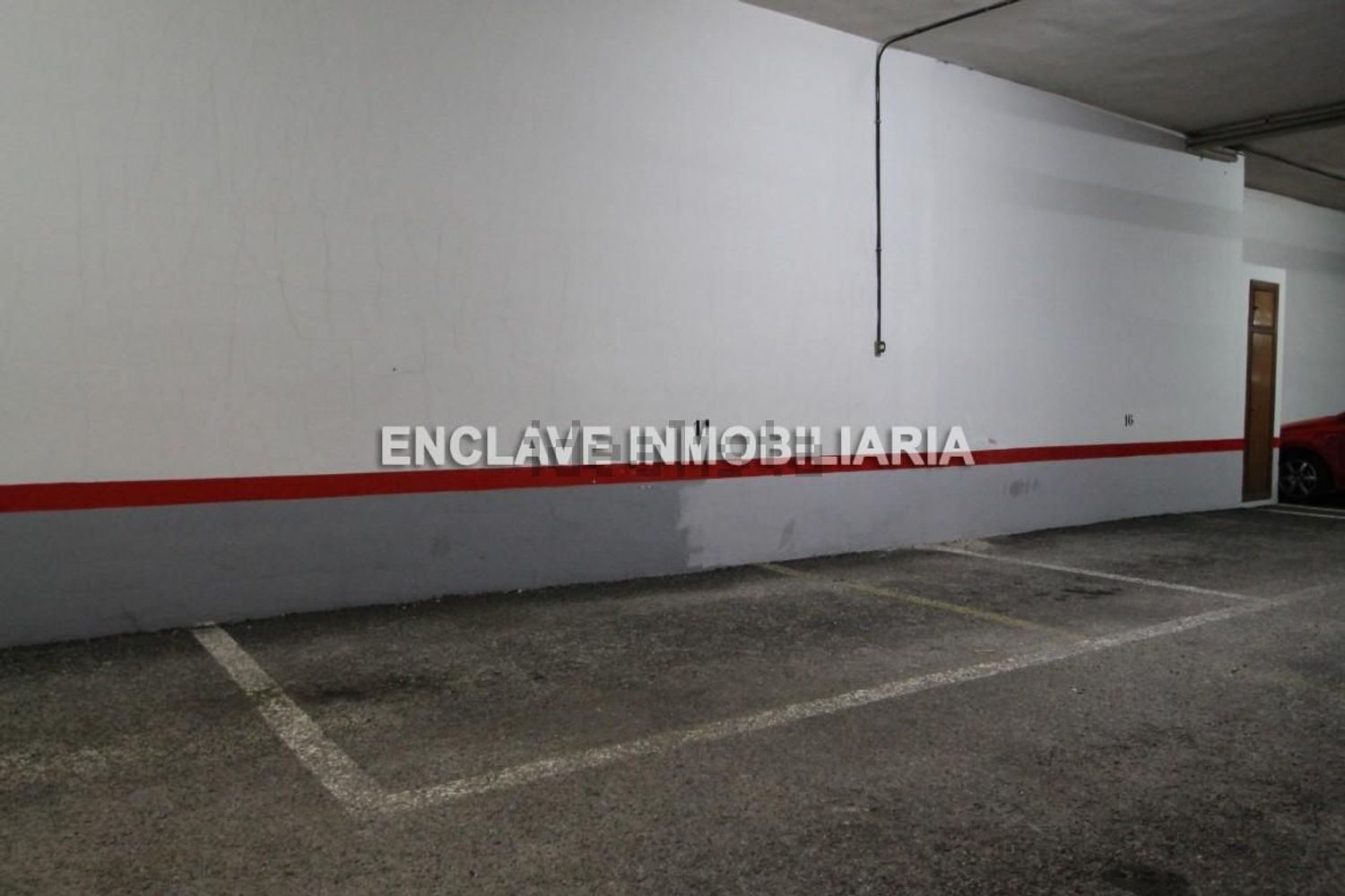 Pis de 230 m² a Oviedo