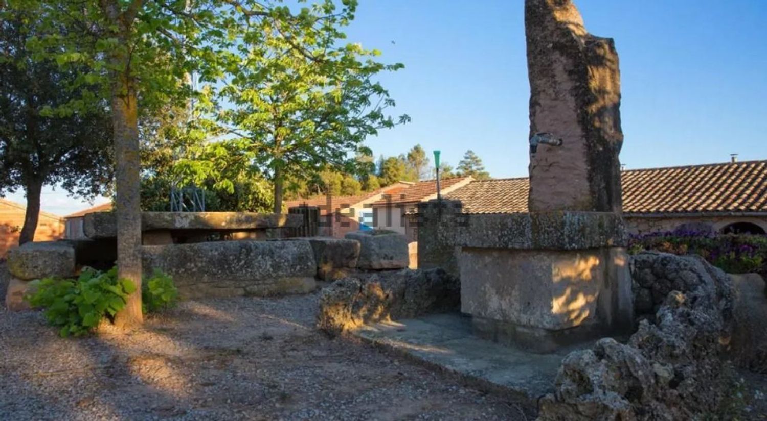 Casa de 450 m² a Sant Pere Sallavinera