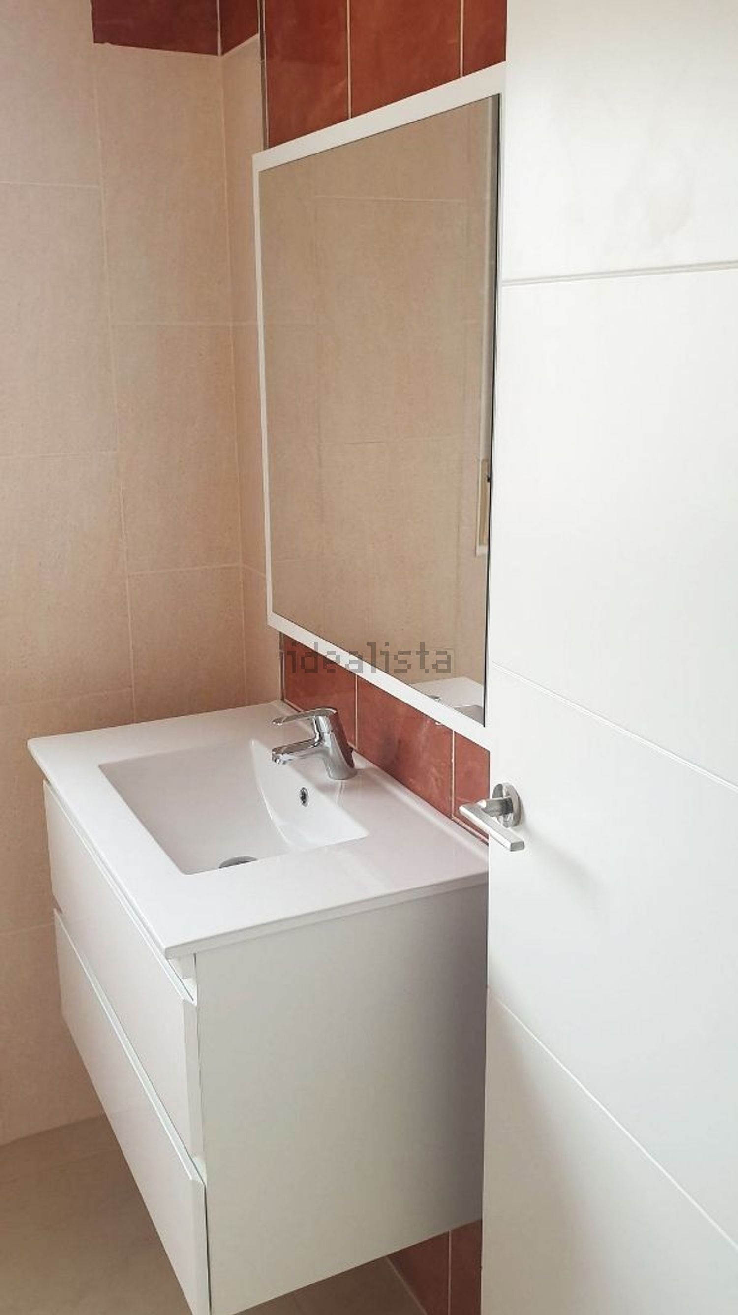Casa de 140 m² a Catral