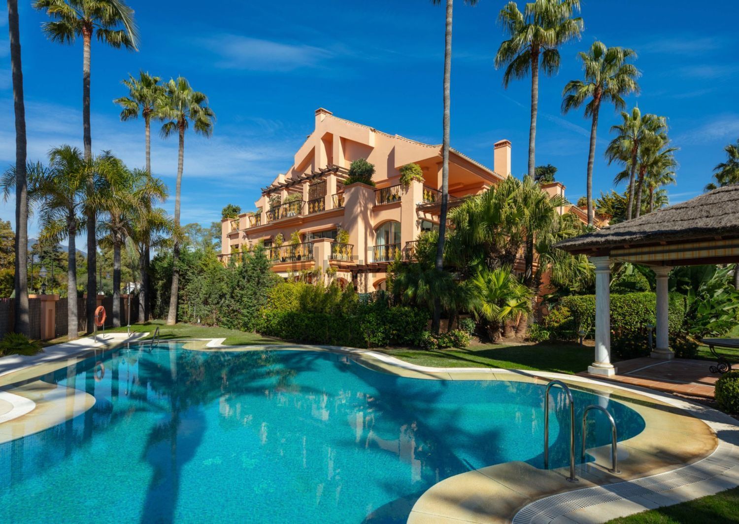 Pis de 395 m² a Marbella