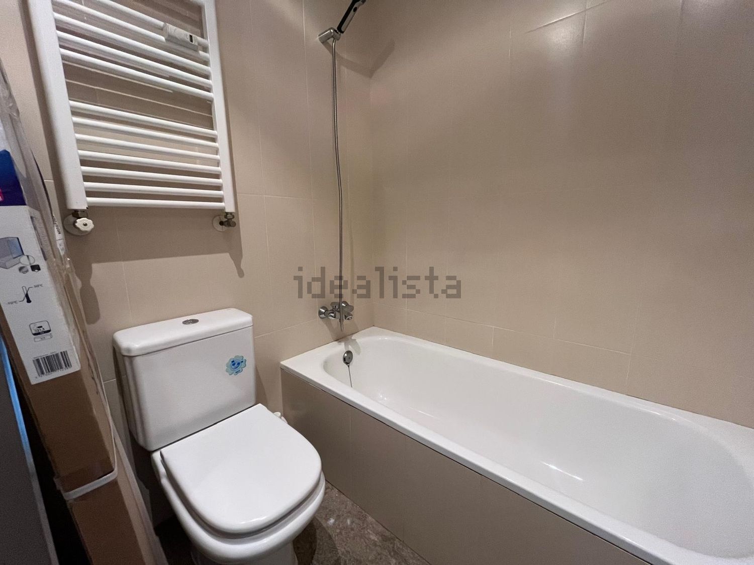 Wohnung 77 m² in Madrid