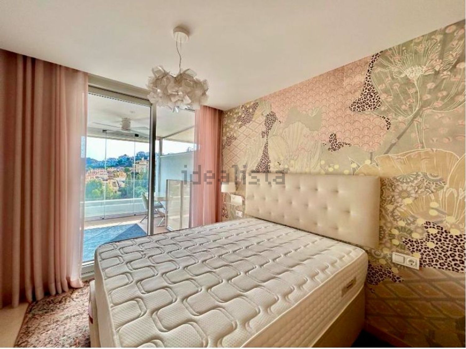 Flat 310 m² in Benahavís