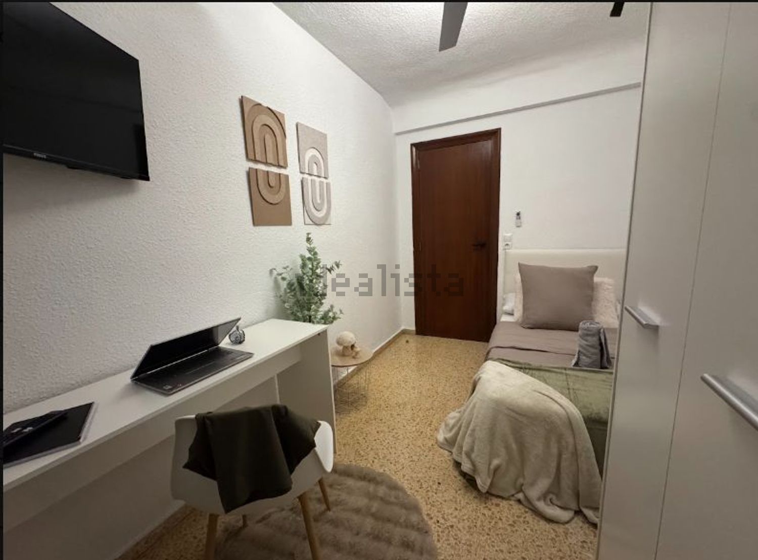 Habitació de lloguer, Gandia