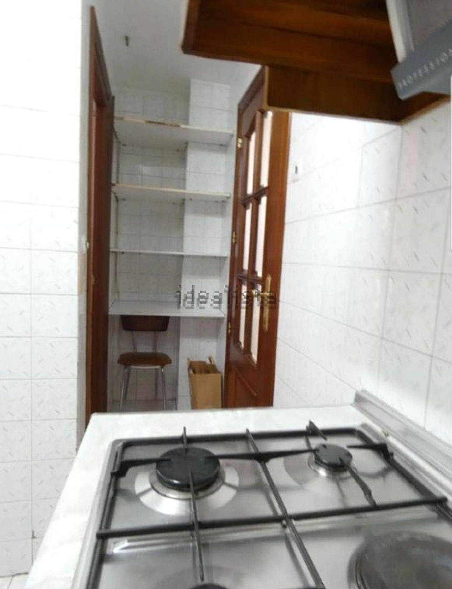 Piso de 90 m² en Granada