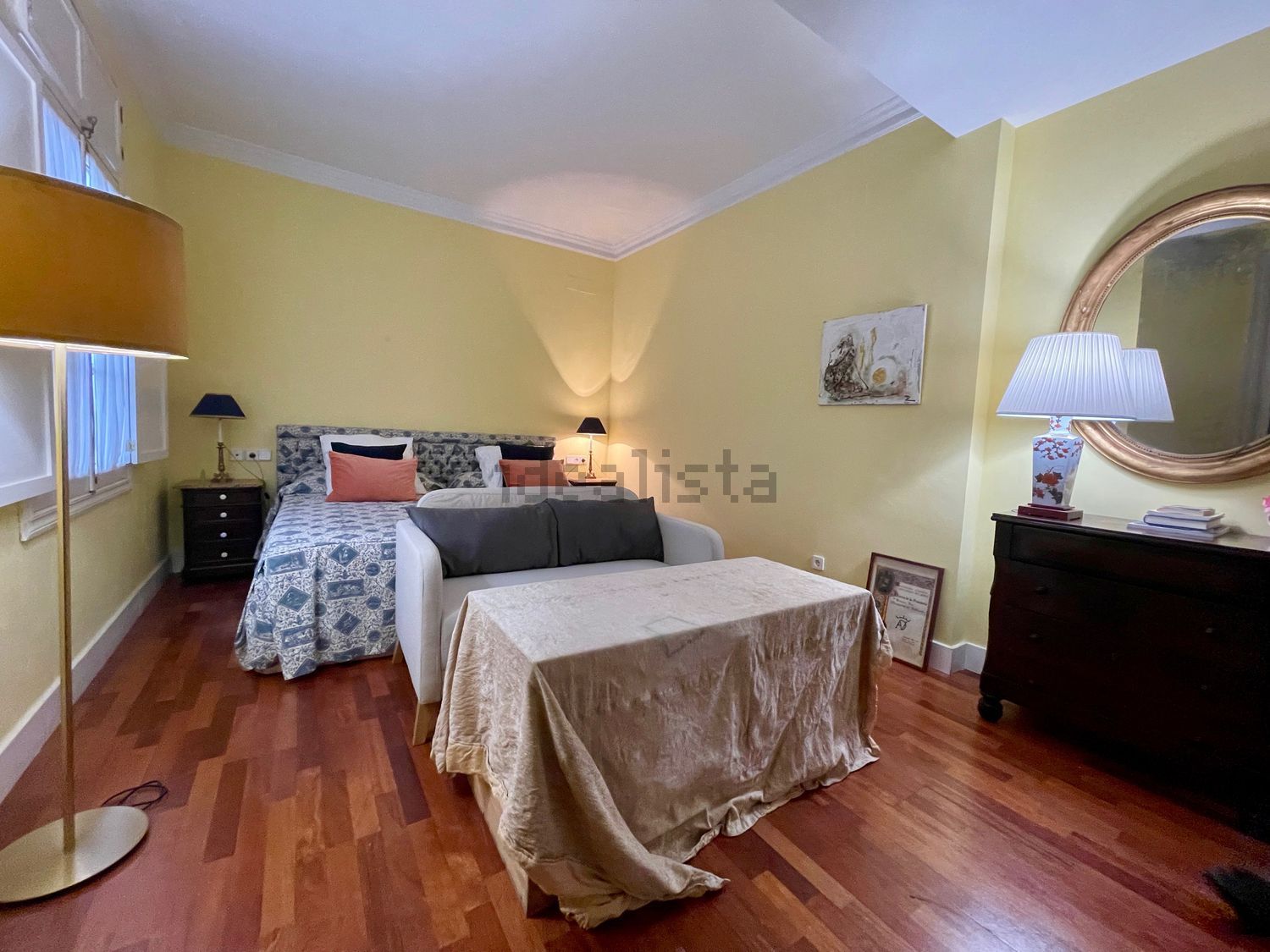 Piso de 160 m² en Sevilla