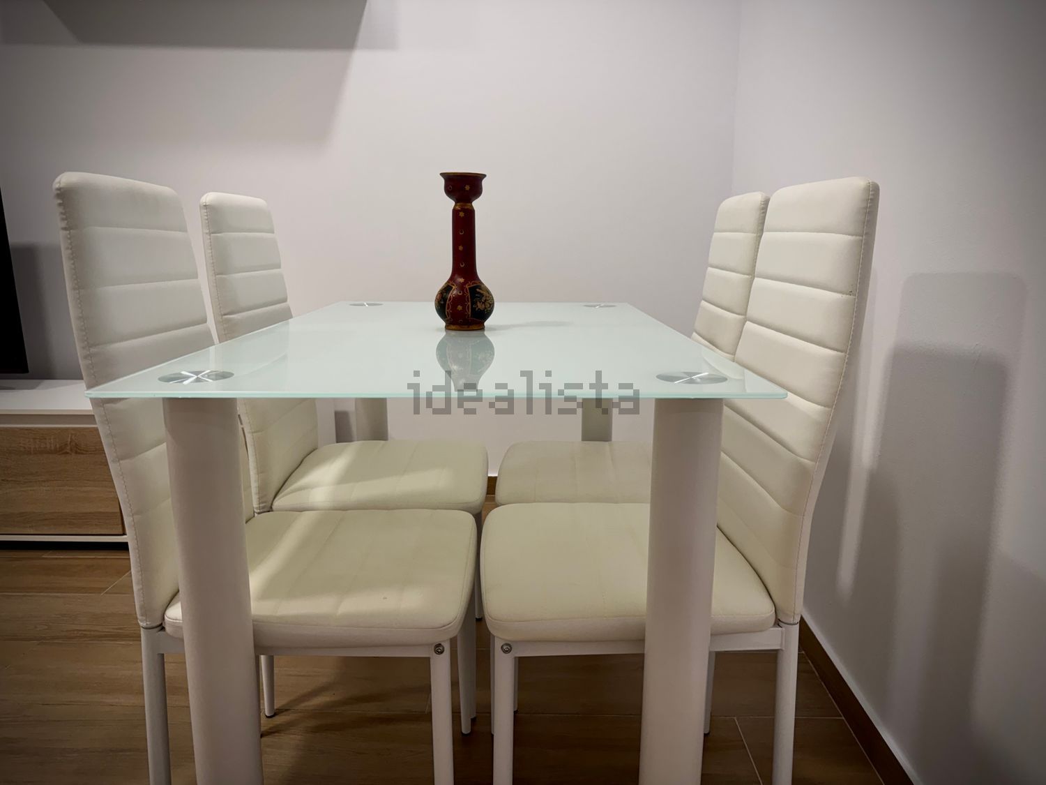 Pis de 80 m² a Algesires