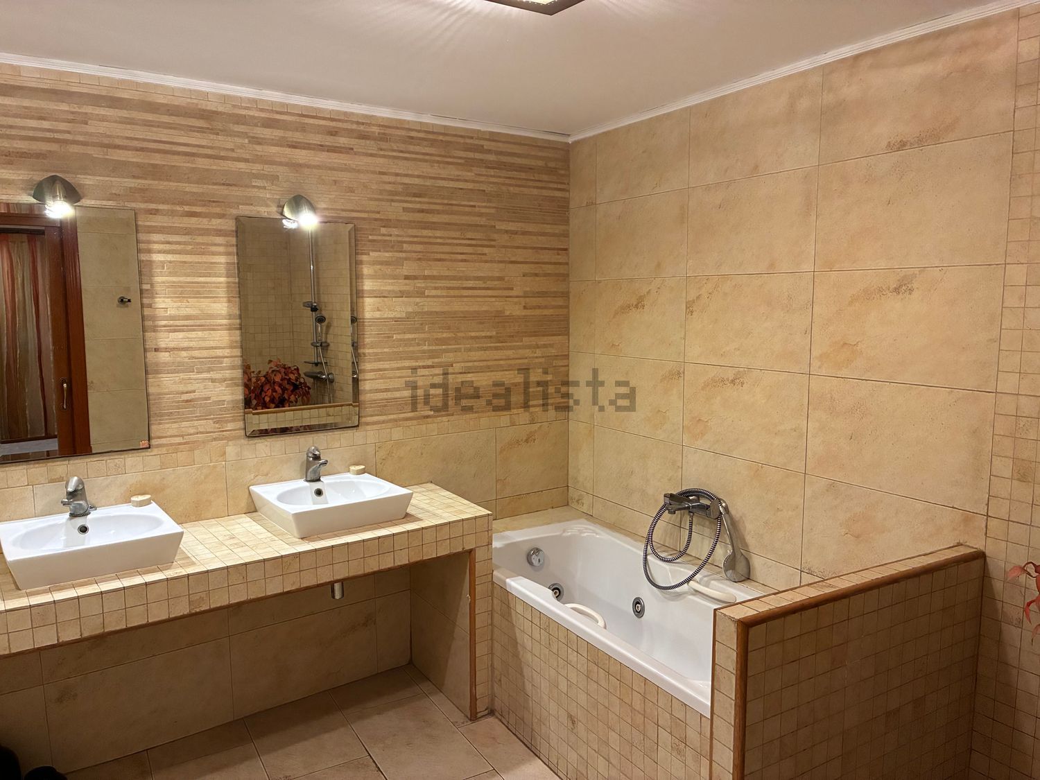Piso de 225 m² en Puzol