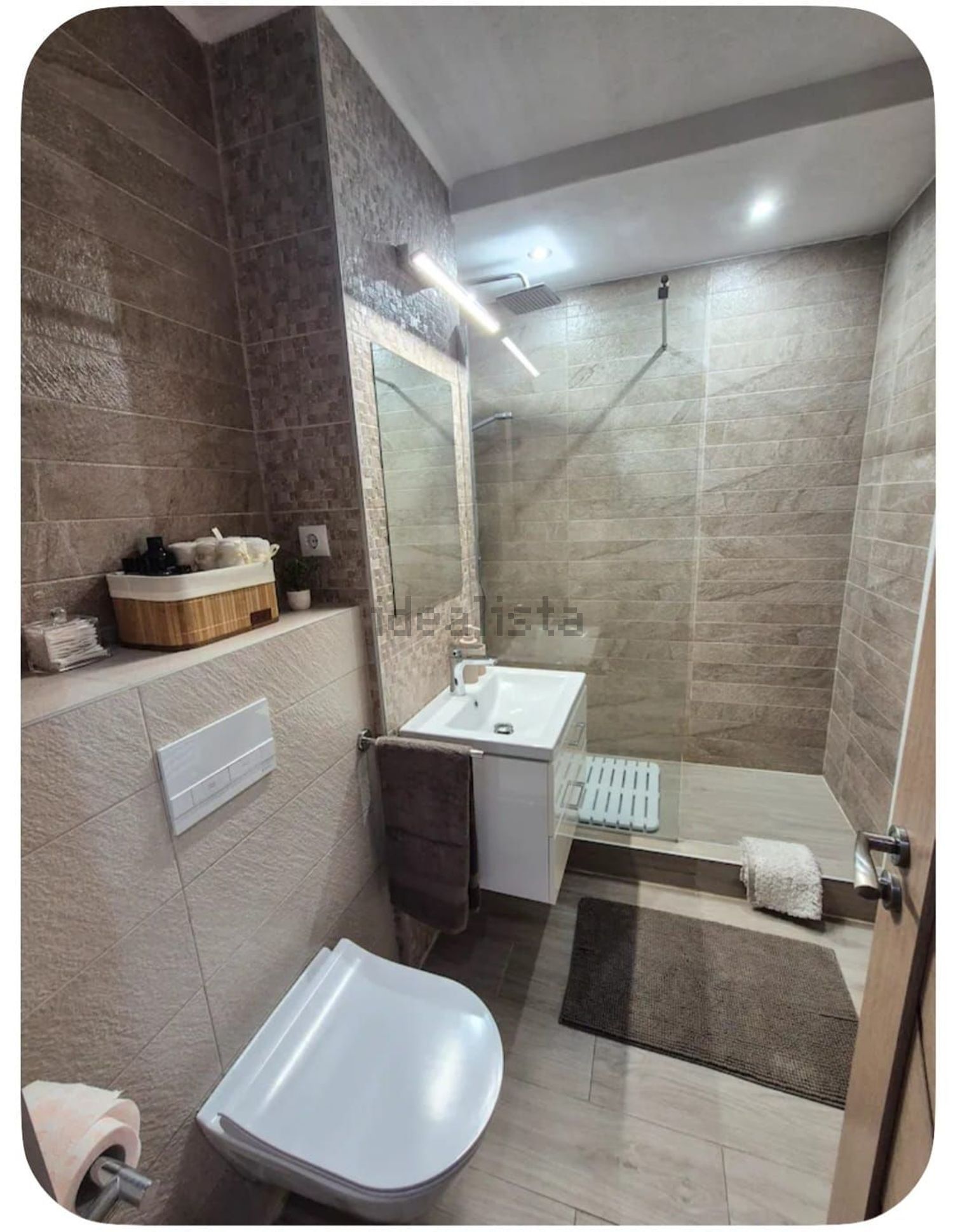 Piso de 70 m² en Macotera