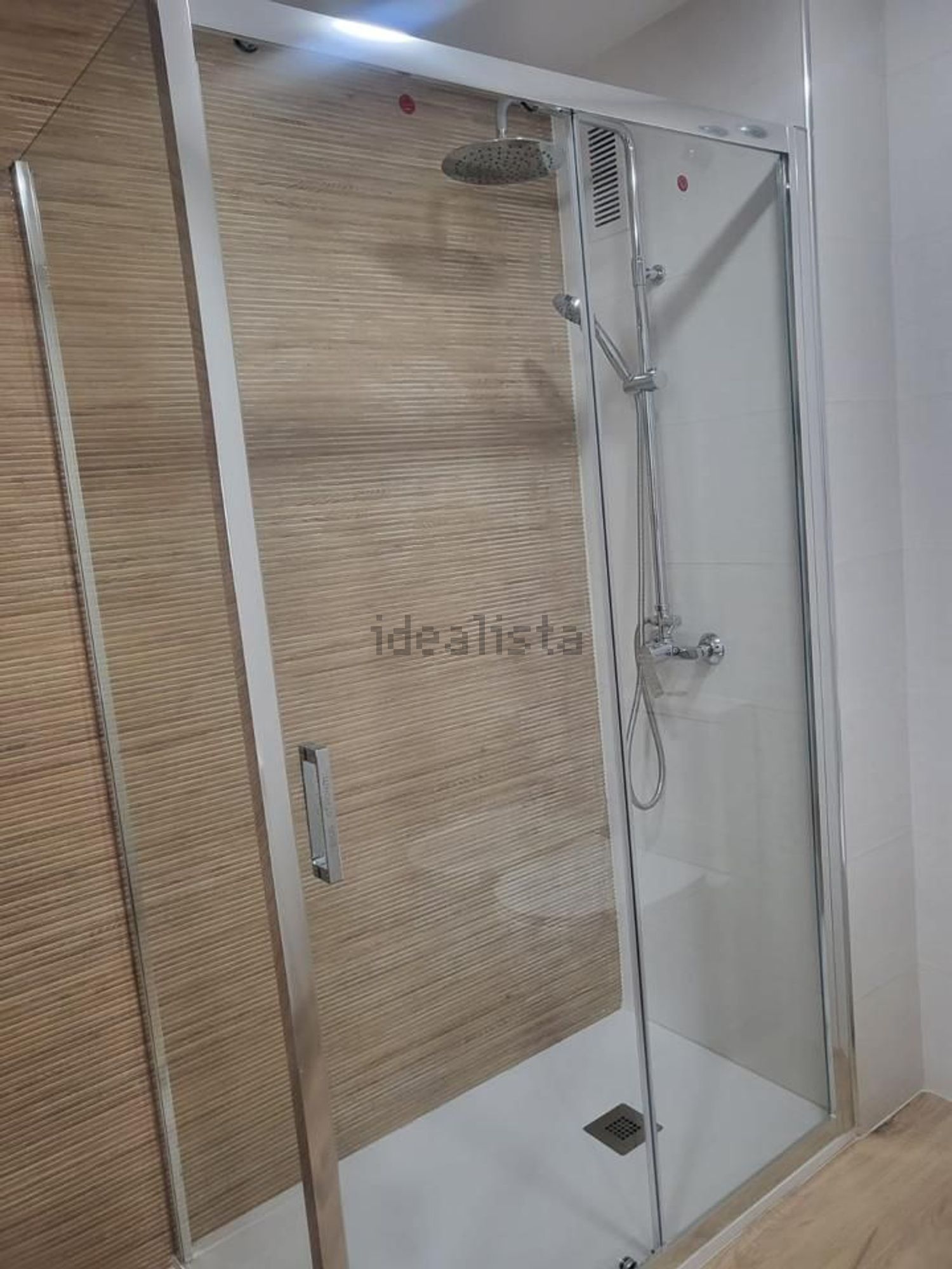 Wohnung 107 m² in Sevilla