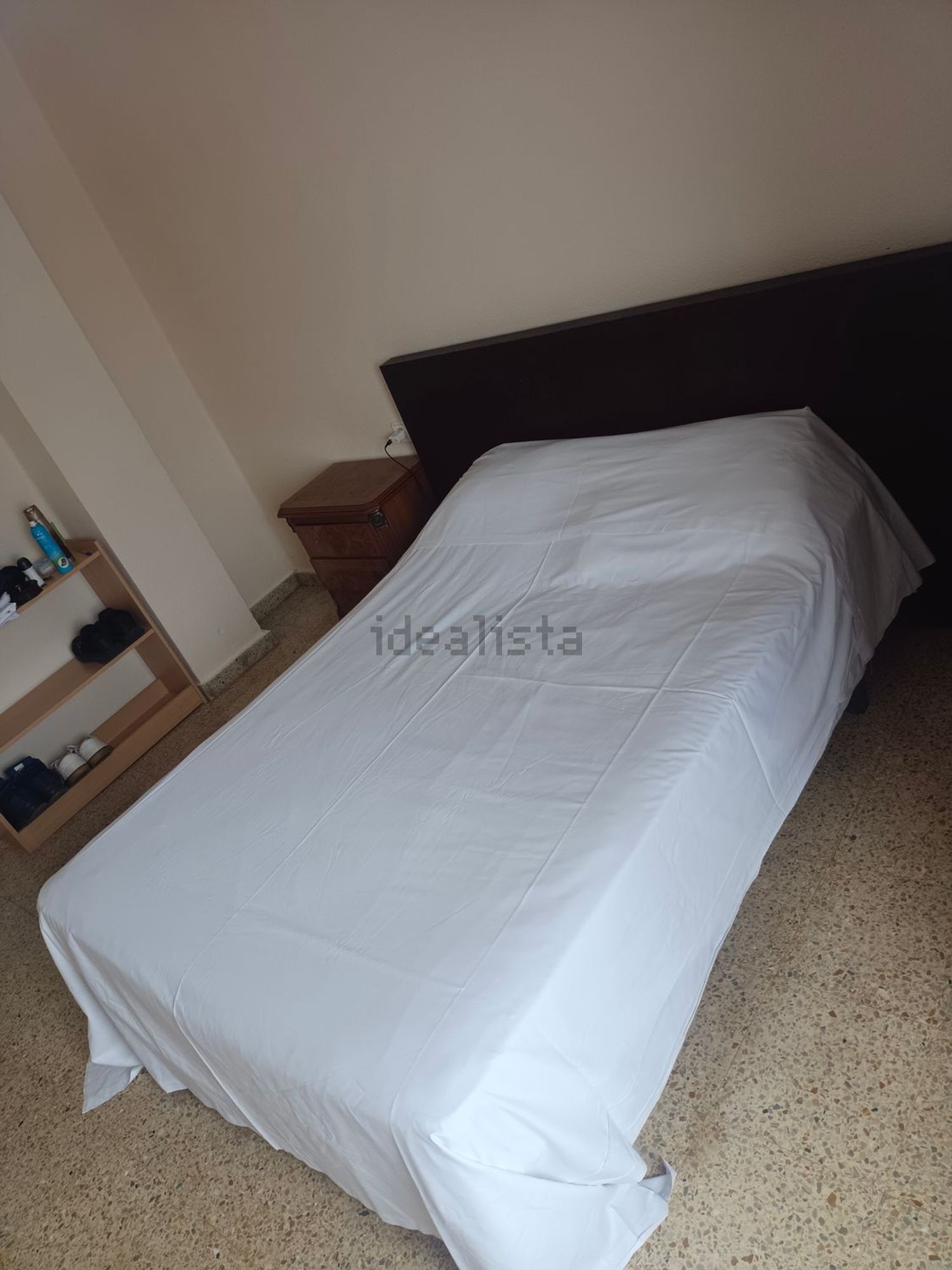 Chambre à louer, Tudela
