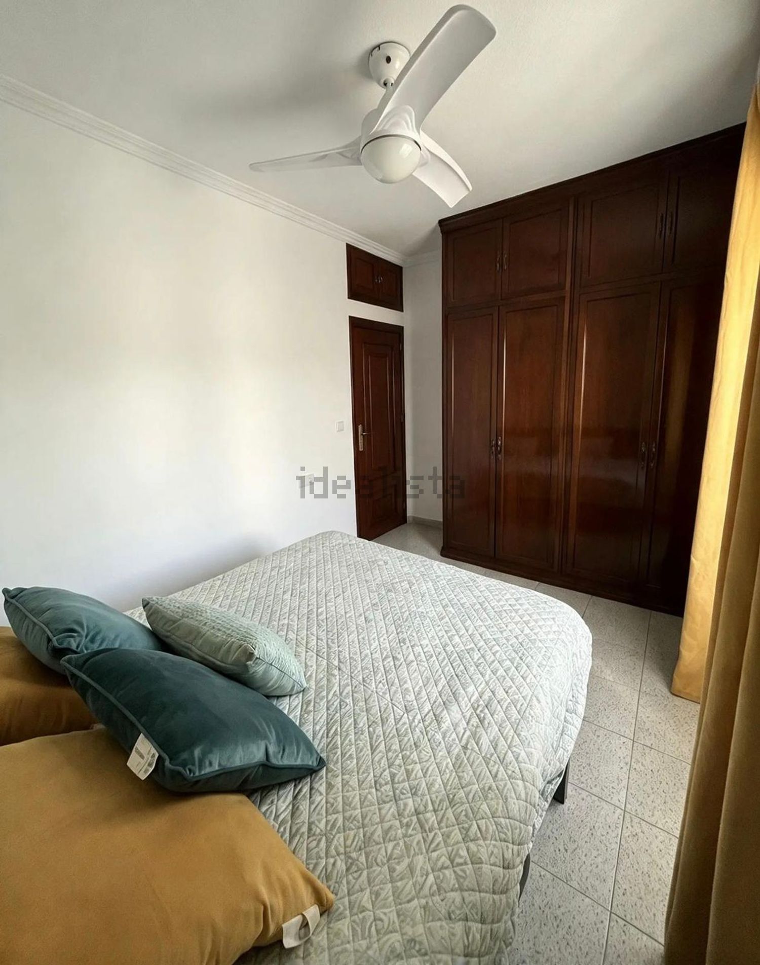 Pis de 75 m² a Còrdova