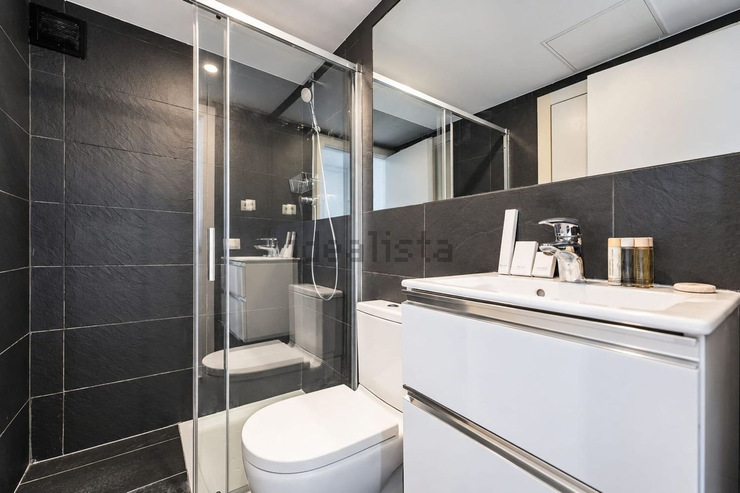 Apartamento 65 m² em Barcelona