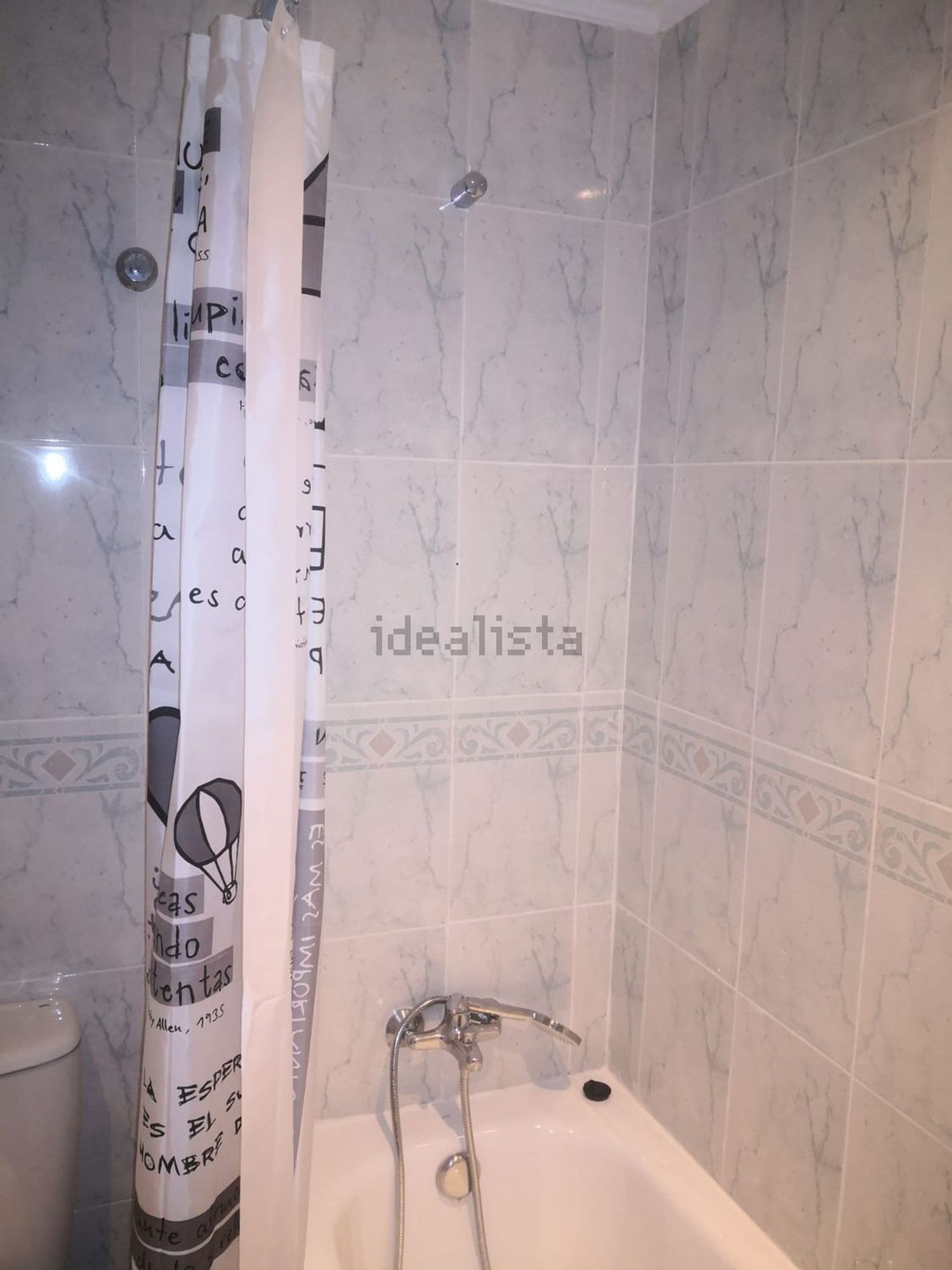 Habitación 90 m², Camargo