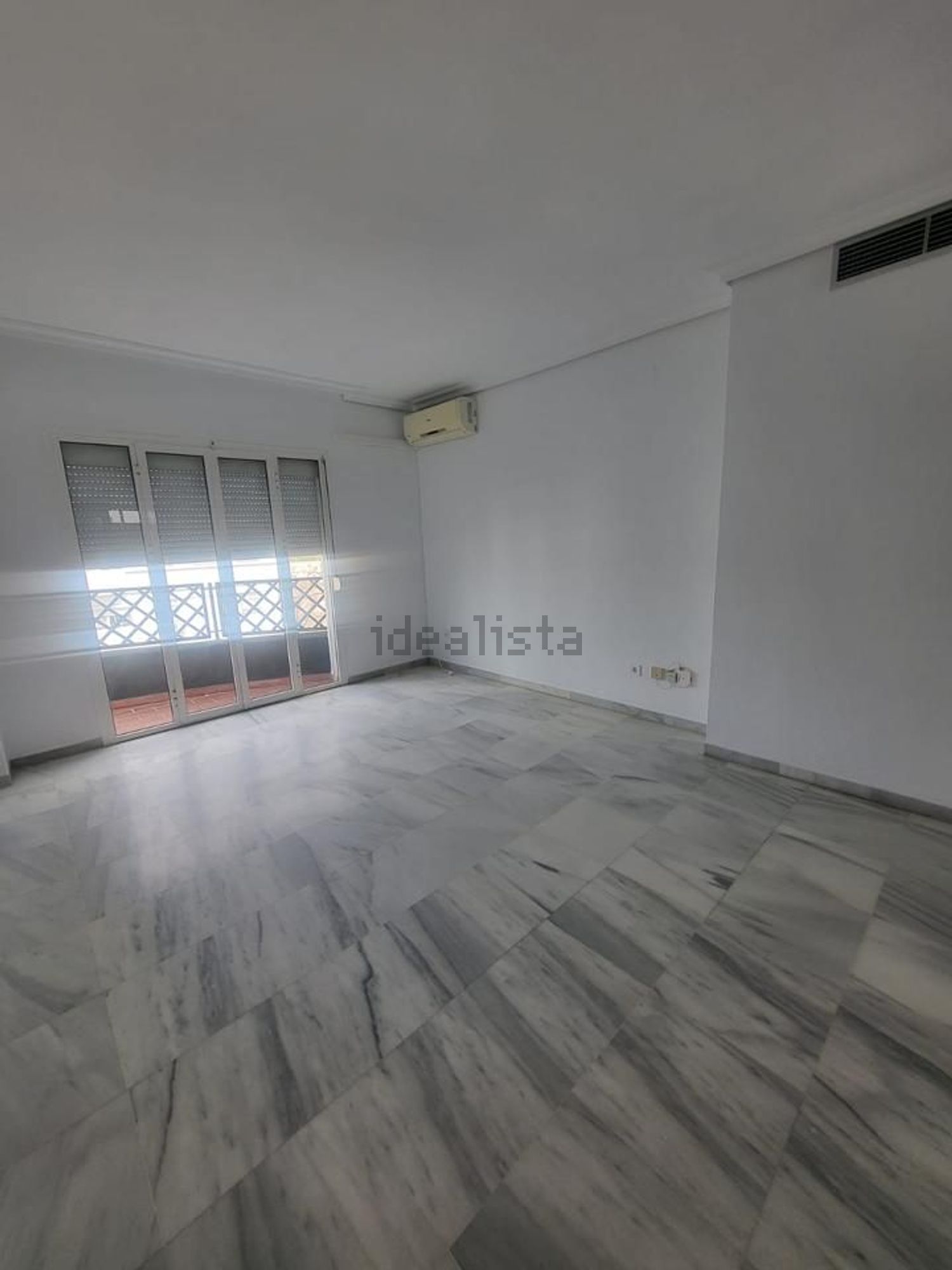 Wohnung 107 m² in Sevilla