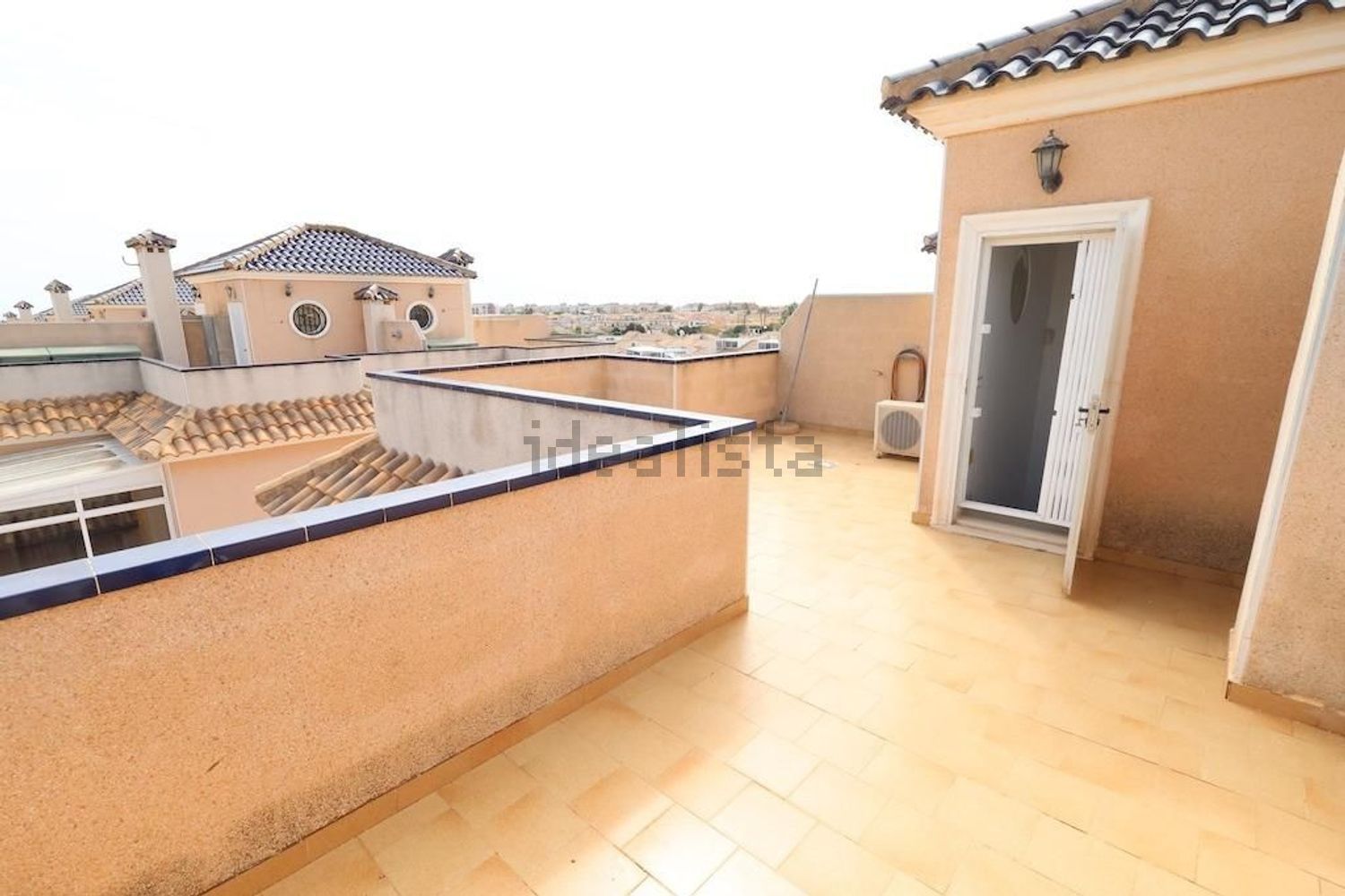Casa de 82 m² a Oriola