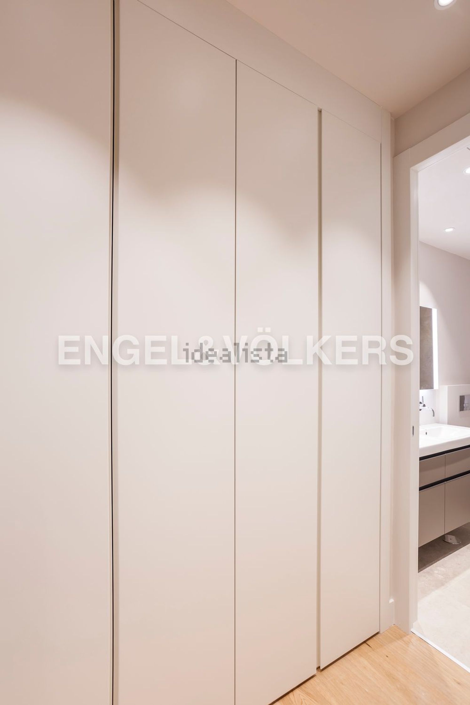 Wohnung 217 m² in Madrid