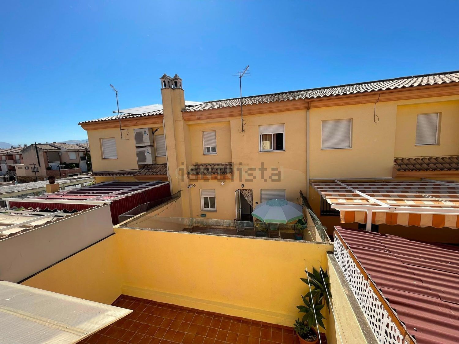 Casa de 219 m² en Armilla